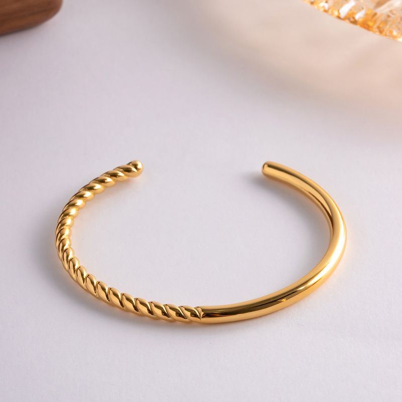 Retro Solid Color Stainless Steel Plating Bangle