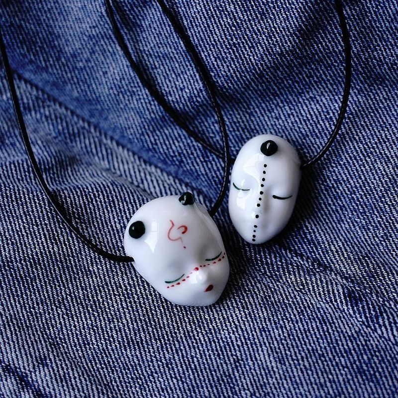 1 Piece Simple Style Doll Ceramics Unisex Necklace