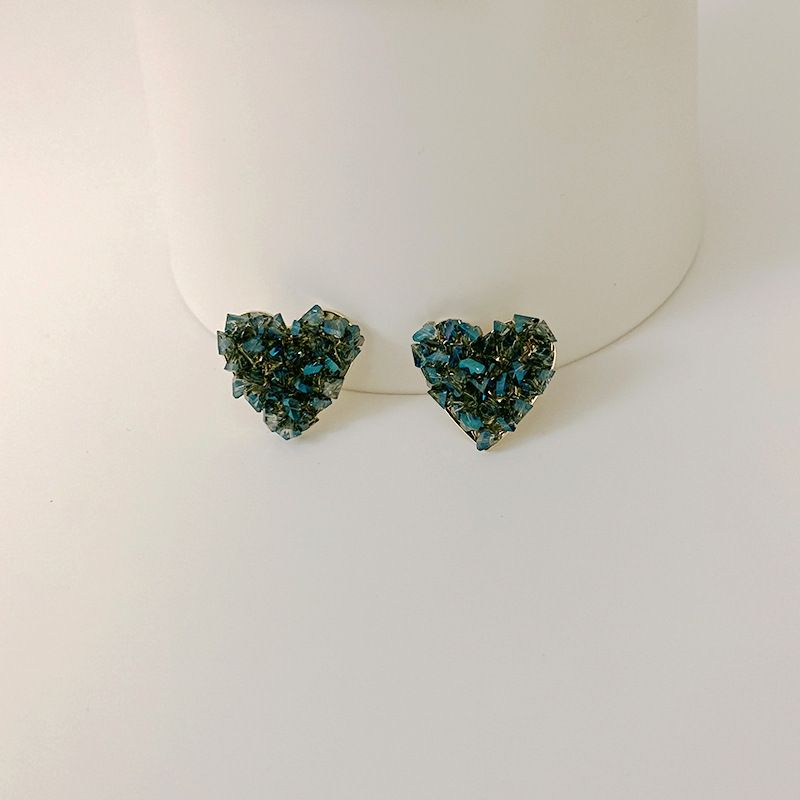 1 Pair Retro Heart Shape Alloy Natural Stone Plating Artificial Gemstones Valentine's Day Women's Ear Studs
