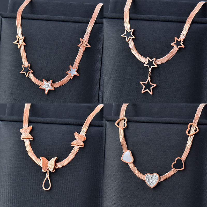 Einfacher Stil Stern Herzform Schmetterling Titan Stahl Inlay Strasssteine Halskette 1 Stück