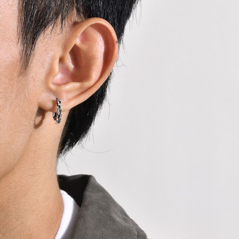 1 Stück Mode Geometrisch Rostfreier Stahl Polieren Männer Ohrringe