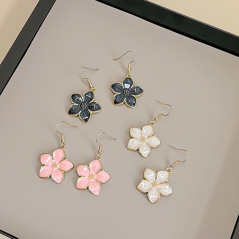 1 Pair Simple Style Flower Alloy Women's Drop Earrings