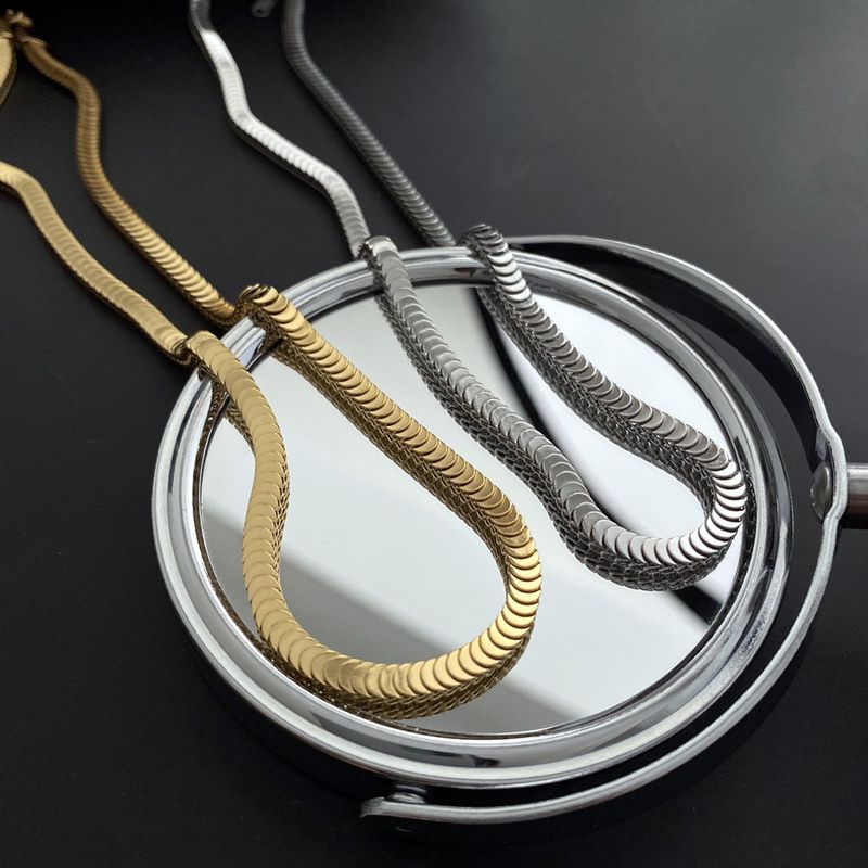 Simple Style Solid Color Titanium Steel Necklace 1 Piece