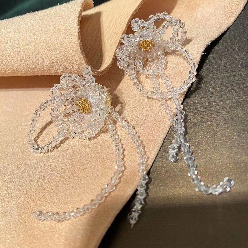 1 Pair Fashion Flower Artificial Crystal Beaded Women's Drop Earrings