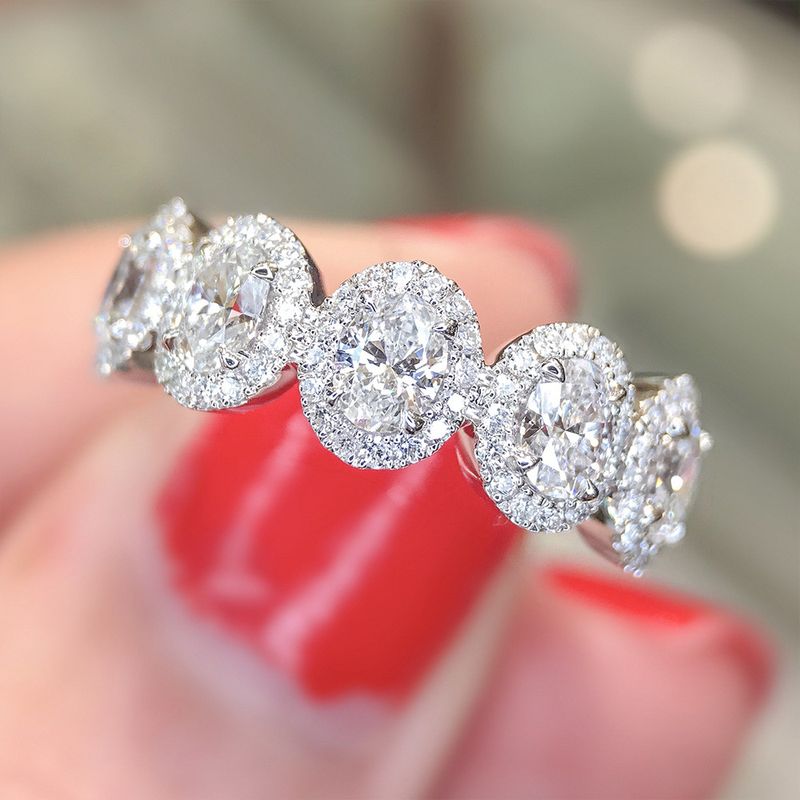 Einfacher Stil Einfarbig Kupfer Inlay Künstlicher Diamant Ringe 1 Stück