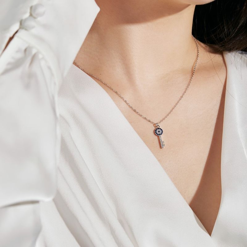 Simple Style Key Sterling Silver Inlay Zircon Pendant Necklace