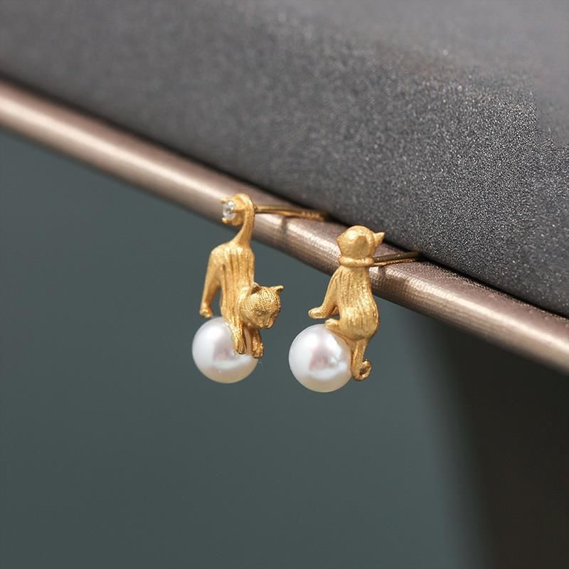 1 Pair Simple Style Cat Inlay Copper Pearl Earrings