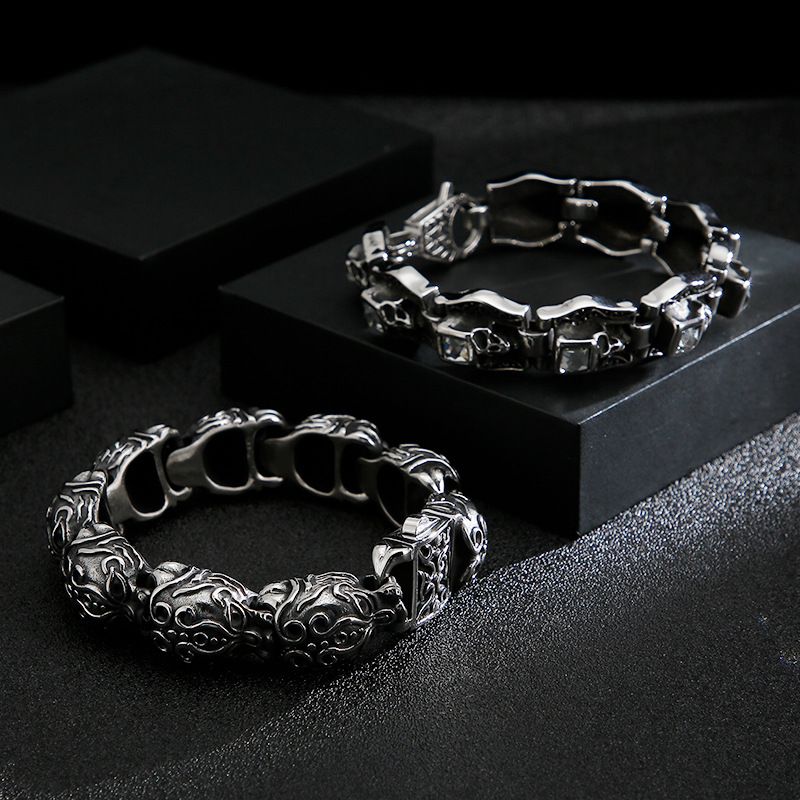 Hip-hop Retro Skull Titanium Steel Plating Gold Plated Men's Bracelets