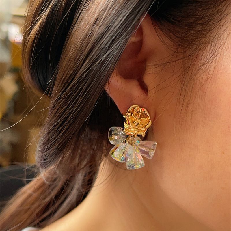 1 Pair Simple Style Flower Artificial Crystal Drop Earrings
