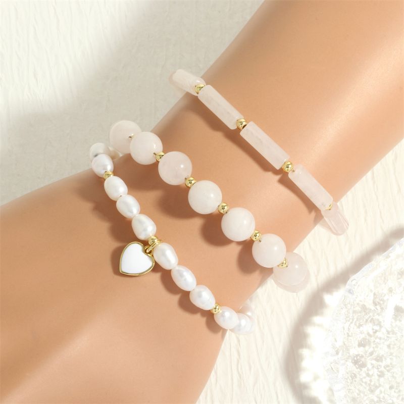 Sweet Simple Style Irregular Heart Shape Stone Copper Plating 18k Gold Plated Women's Bracelets