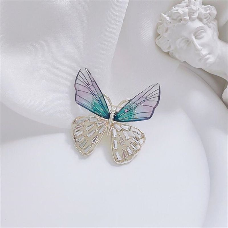Elegant Butterfly Arylic Alloy Rhinestones Women's Brooches