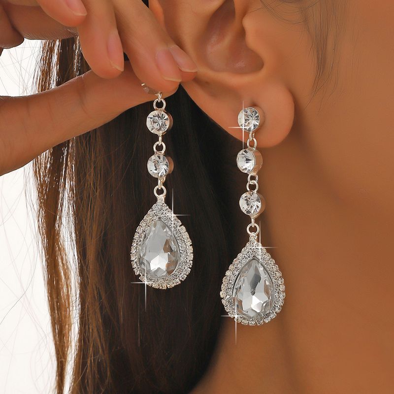 1 Pair Sweet Simple Style Water Droplets Plating Inlay Alloy Rhinestones Silver Plated Drop Earrings