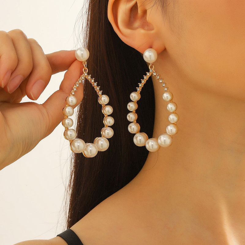 1 Pair Simple Style Round Inlay Alloy Pearl Zircon Gold Plated Drop Earrings