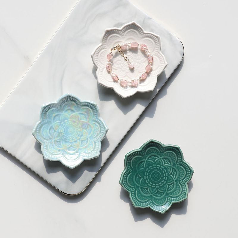 Streetwear Solid Color Ceramics Tray Artificial Decorations
