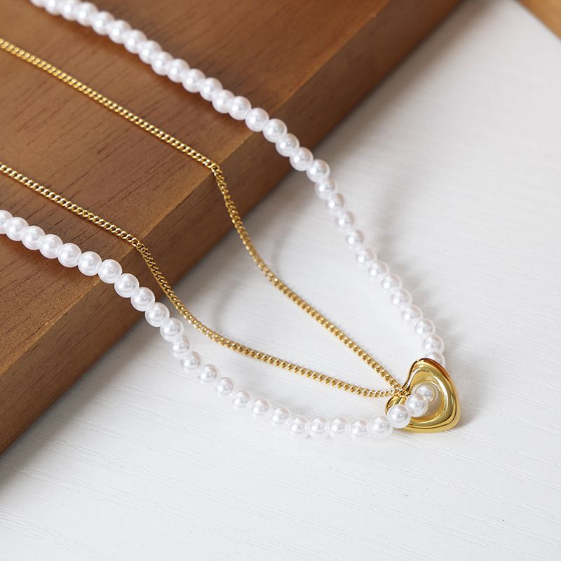 Wholesale Casual Elegant Simple Style Heart Shape Freshwater Pearl Titanium Steel Beaded Plating 18k Gold Plated Double Layer Necklaces