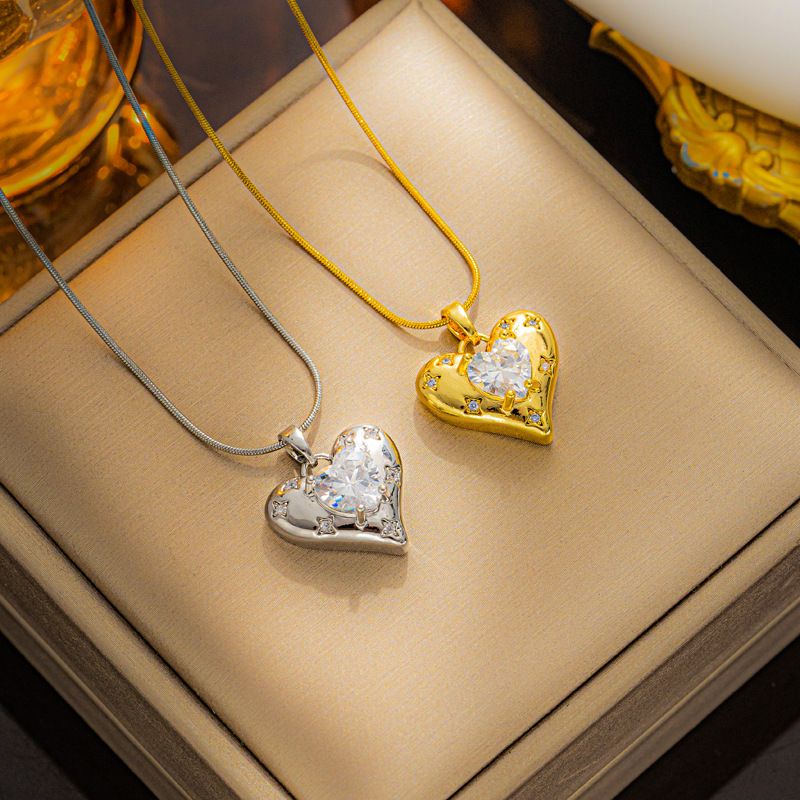 Vintage Style Heart Shape Titanium Steel Plating Inlay Zircon Pendant Necklace