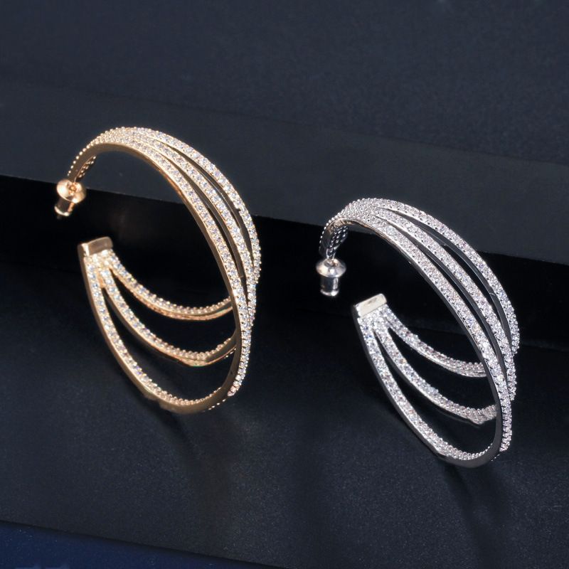 1 Paar Lässig Einfacher Stil Einfarbig Überzug Inlay Kupfer Zirkon 14 Karat Vergoldet Überzogen Mit Rhodium Ohrringe