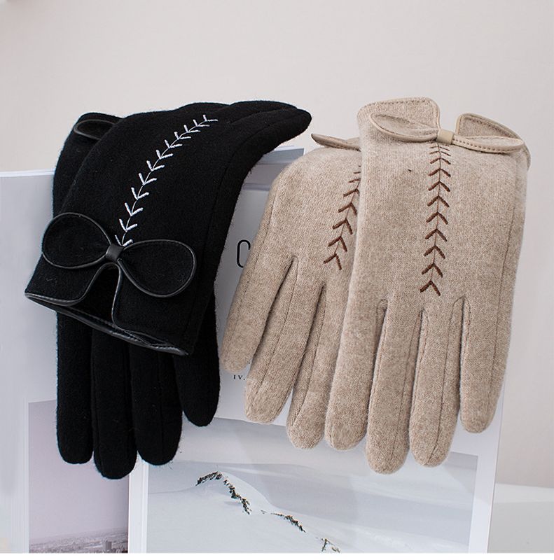 Women's Basic Lady Simple Style Solid Color Gloves 1 Set