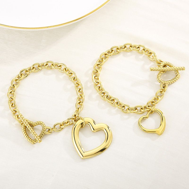 Titanium Steel 18K Gold Plated Simple Style Classic Style Plating Heart Shape Bracelets Necklace