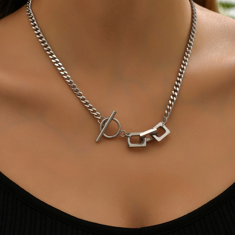 Vintage Style Geometric Solid Color Stainless Steel Titanium Steel Patchwork Plating Silver Plated Necklace