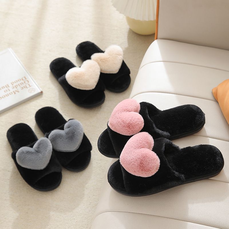 Women's Casual Heart Shape Round Toe Open Toe Slides Slippers Plush Slippers