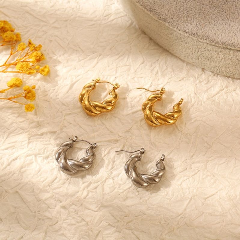 1 Pair Simple Style Classic Style Solid Color Plating Titanium Steel Gold Plated Ear Studs