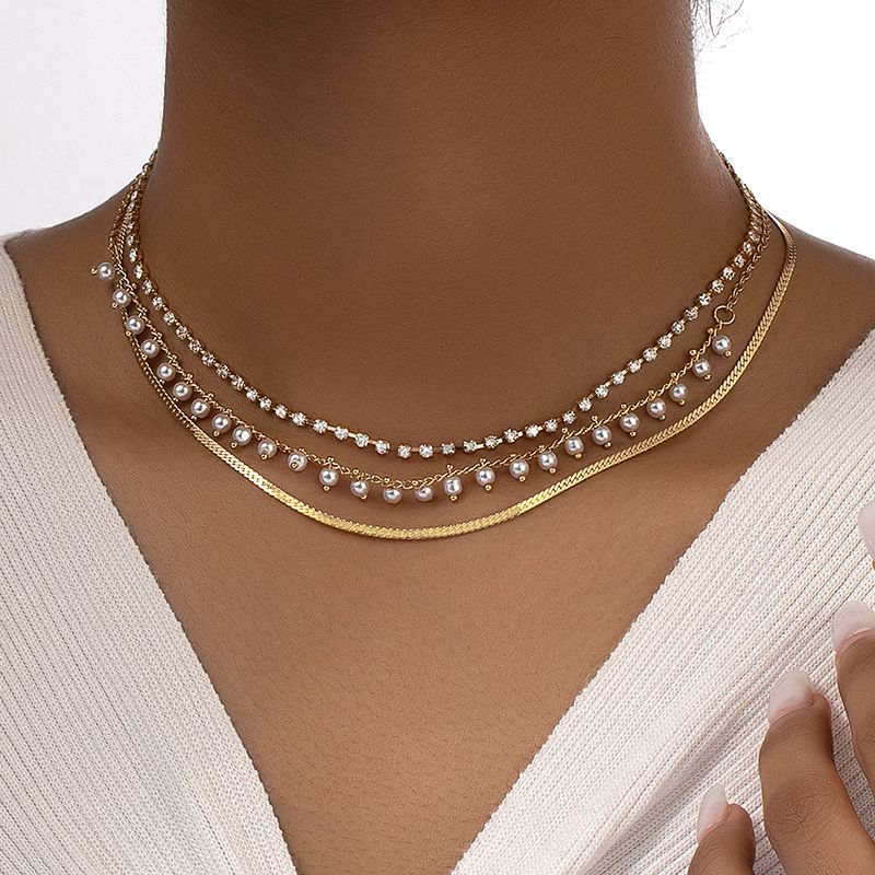 Einfacher Stil Geometrisch 14 Karat Vergoldet Zirkon Legierung Großhandel Dreilagige Halskette