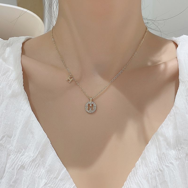 Simple Style Classic Style Letter Gold Plated Artificial Rhinestones Alloy Wholesale Pendant Necklace