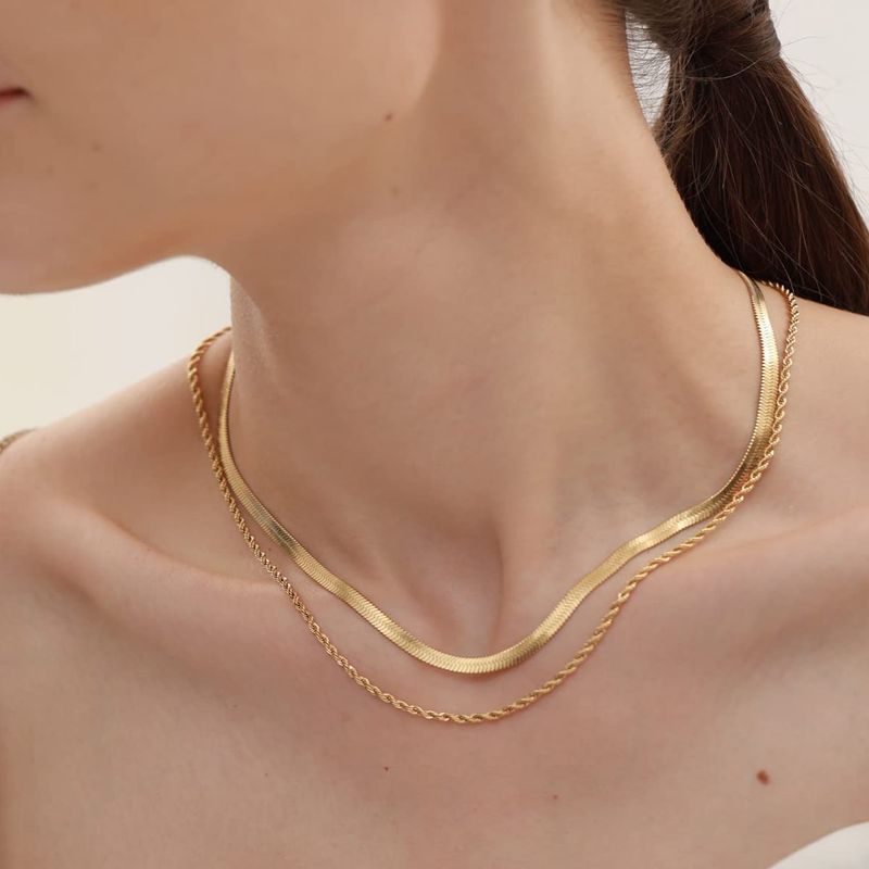 Edelstahl 304 14 Karat Vergoldet Lässig Römischer Stil Überzug Einfarbig Doppellagige Halsketten