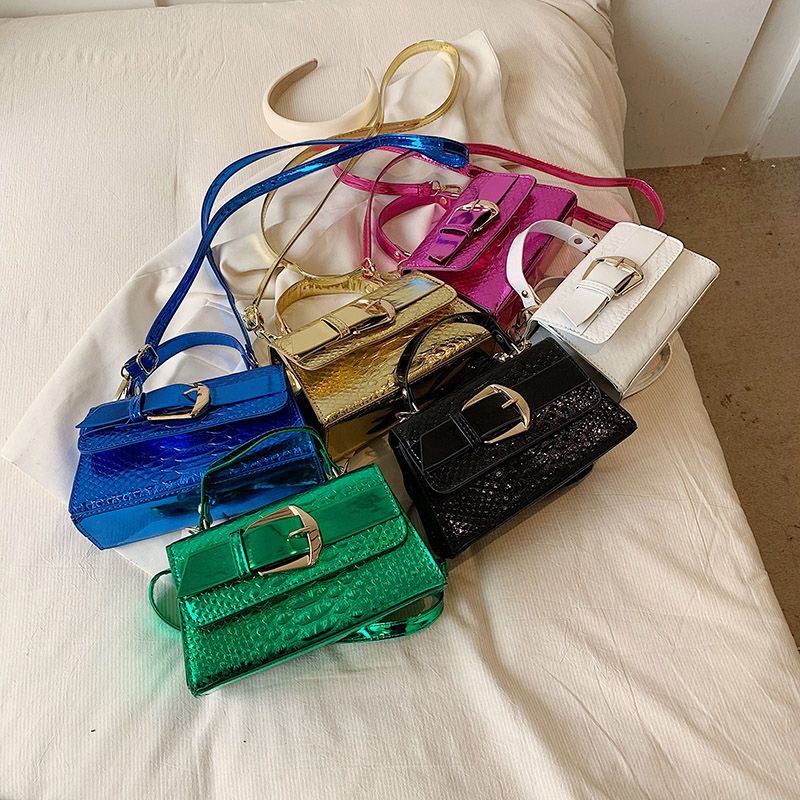 Women's Pu Leather Solid Color Elegant Square Magnetic Buckle Handbag