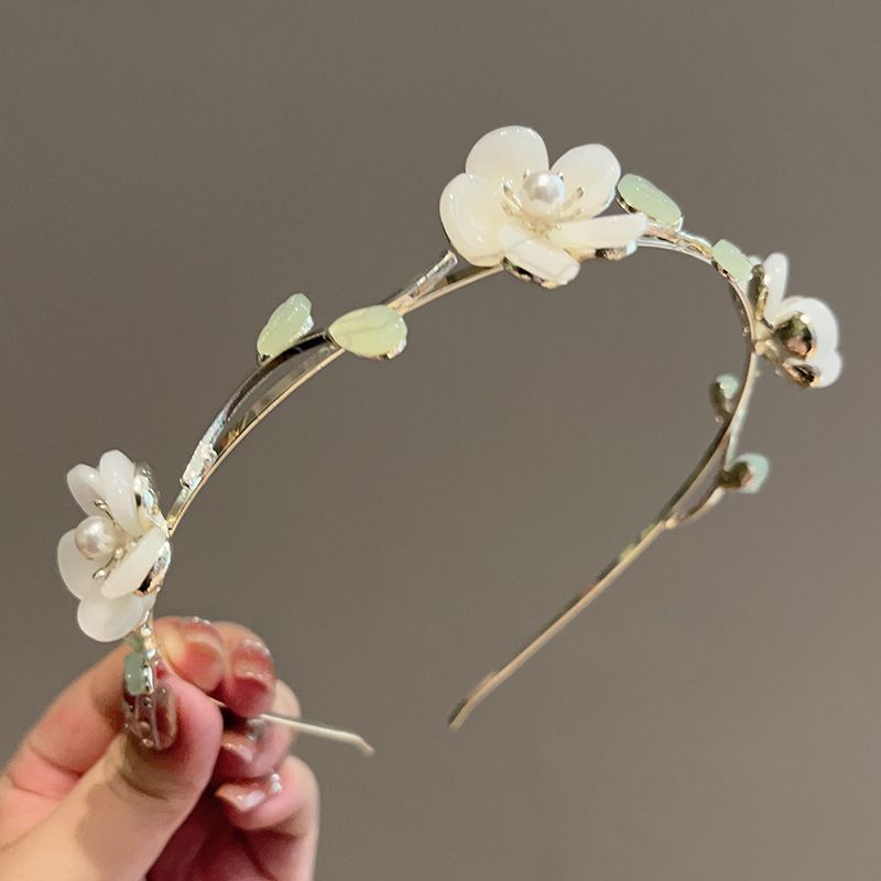 Sweet Pastoral Flower Alloy Inlay Artificial Pearls Hair Band