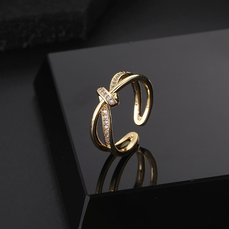Einfacher Stil Geometrisch Kupfer Vergoldet Zirkon Offener Ring In Masse