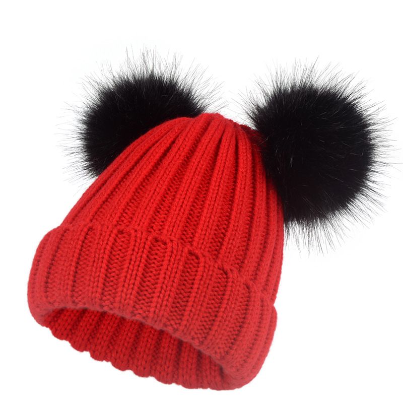 Femmes Mignon Couleur Unie Pompons Sertissage Bonnet De Laine