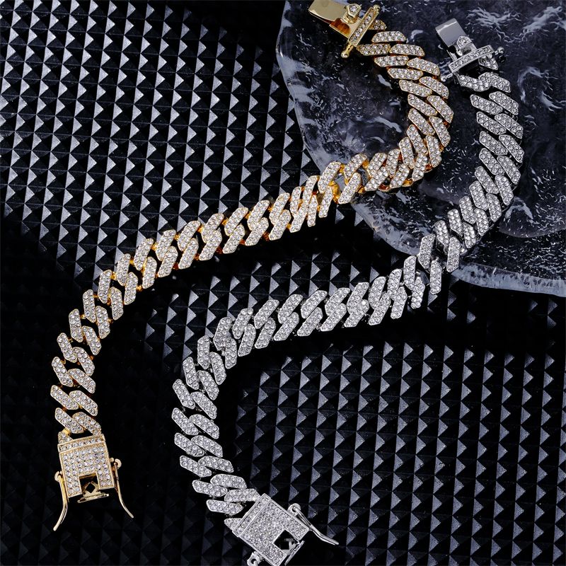 Hip-Hop Vintage Style Simple Style Solid Color 304 Stainless Steel Gold Plated Silver Plated Zircon Bracelets In Bulk