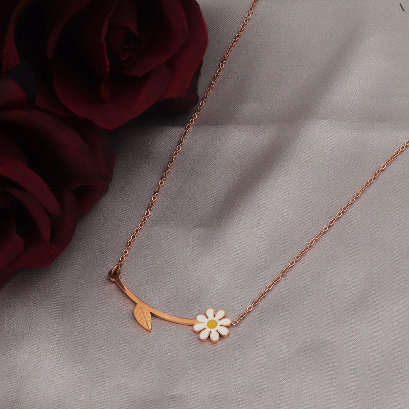 Simple Style Flower Stainless Steel Plating 18k Gold Plated Pendant Necklace