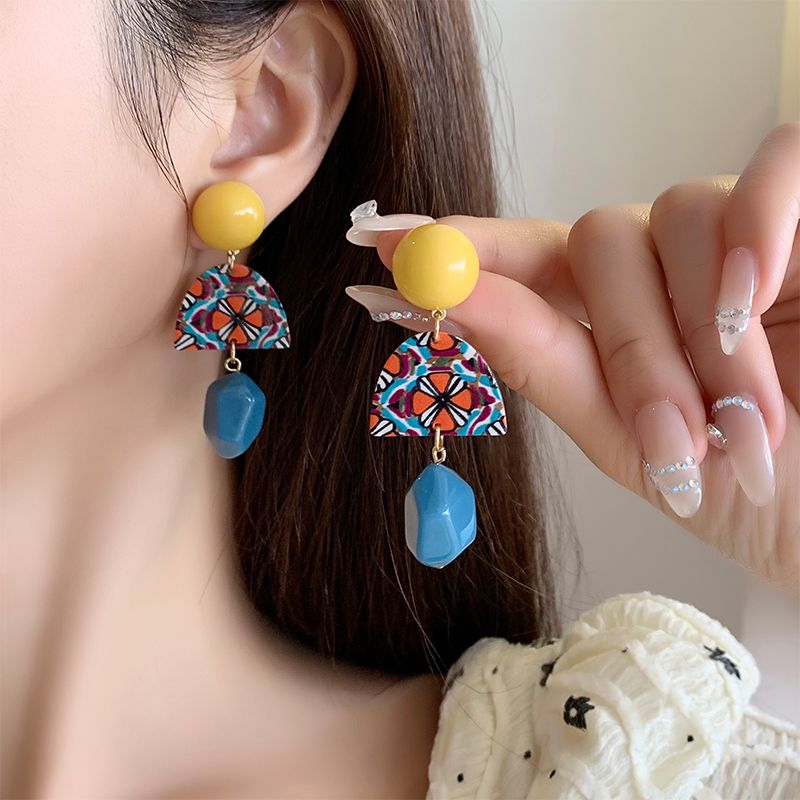 1 Pair Retro Ethnic Style Geometric Resin Drop Earrings