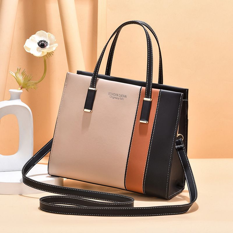 Women's Pu Leather Color Block Streetwear Square Zipper Handbag