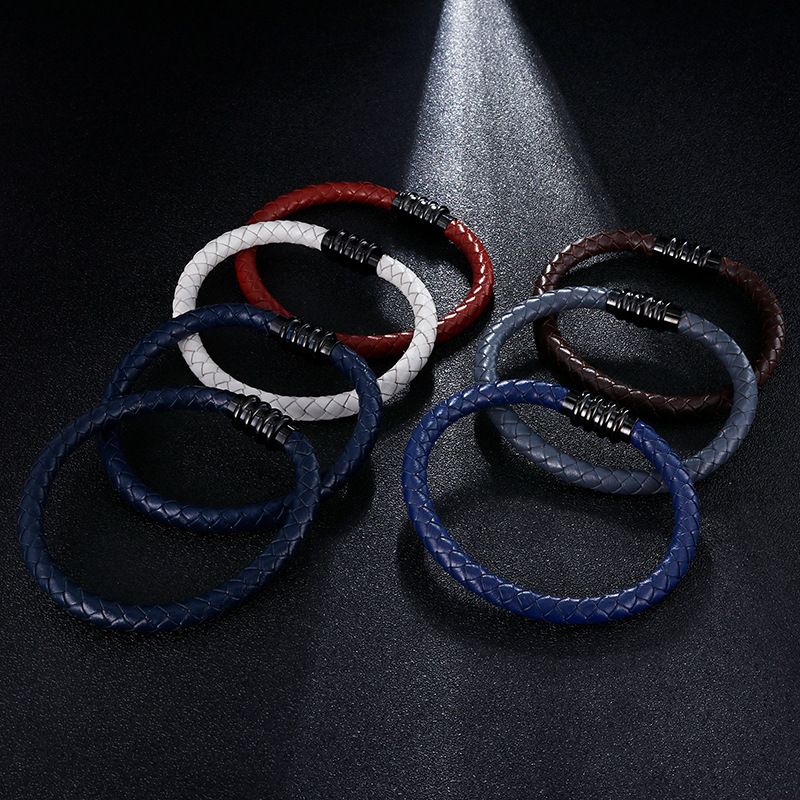 Estilo Simple Geométrico Cuero Sintético Acero Titanio Enchapado Hombres Pulsera