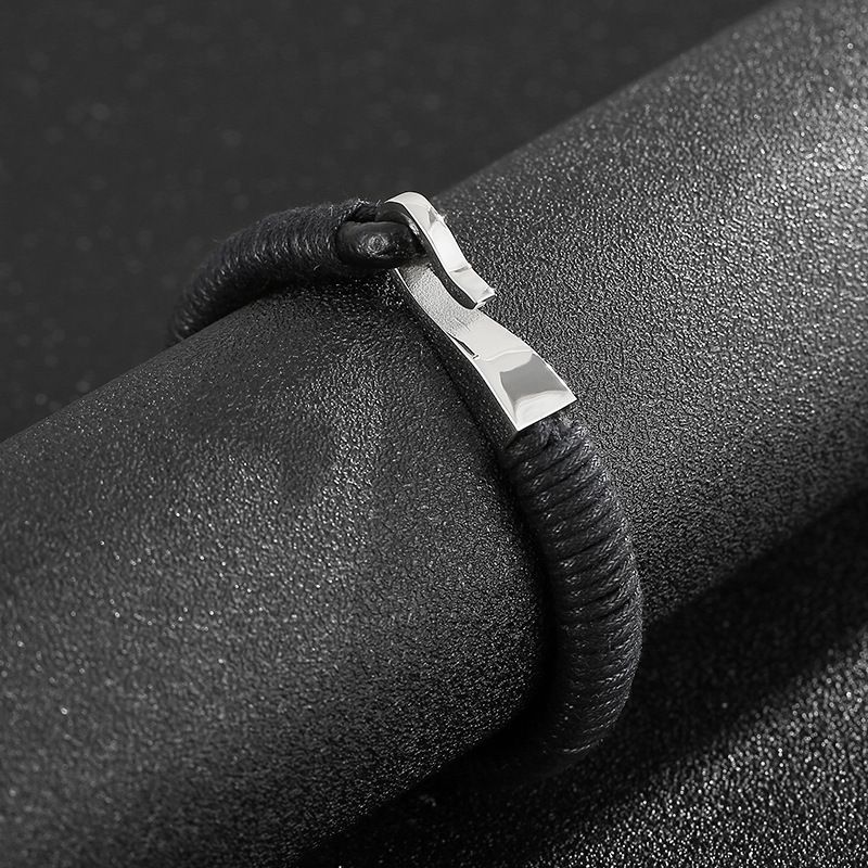 Hip-hop Retro Solid Color Pu Leather Titanium Steel Braid Men's Bracelets