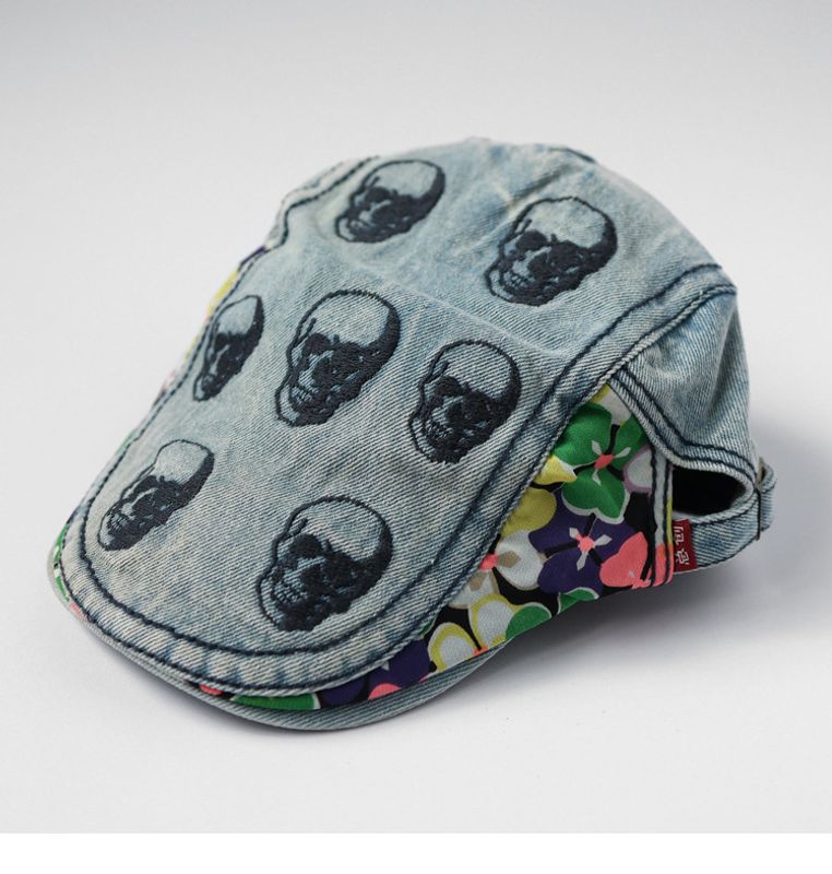 Unisex Hip-hop Retro Streetwear Flower Skull Embroidery Curved Eaves Beret Hat