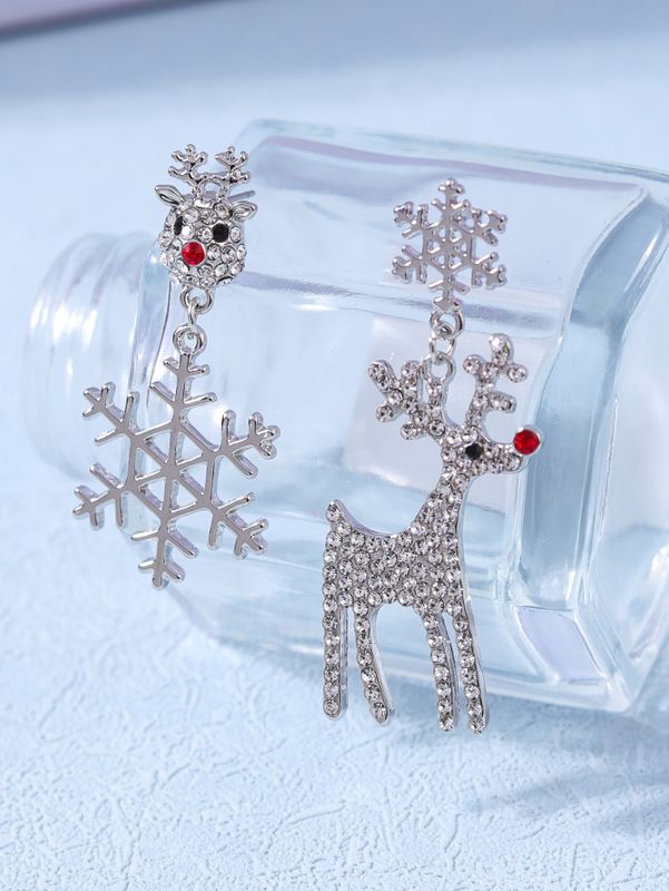 1 Pair Simple Style Snowflake Elk Plating Inlay Copper Glass Drop Earrings