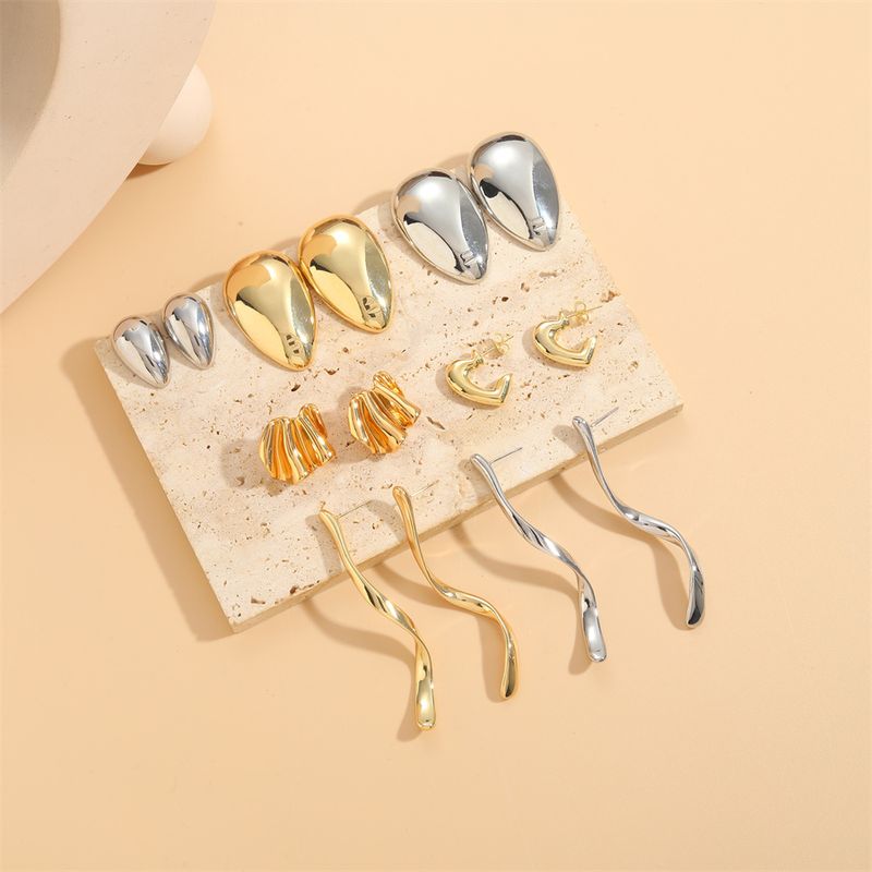 1 Pair Vintage Style Water Droplets Waves Solid Color Polishing Plating Copper 14k Gold Plated White Gold Plated Ear Studs