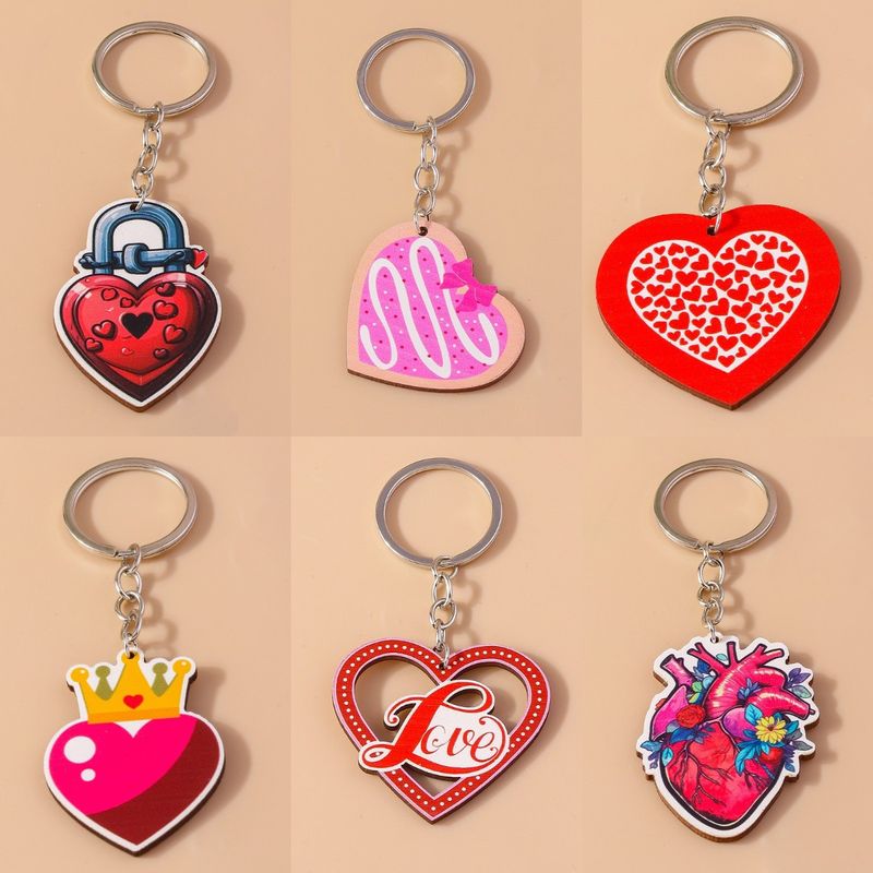 Romantic Heart Shape Wood Zinc Alloy Valentine's Day Keychain