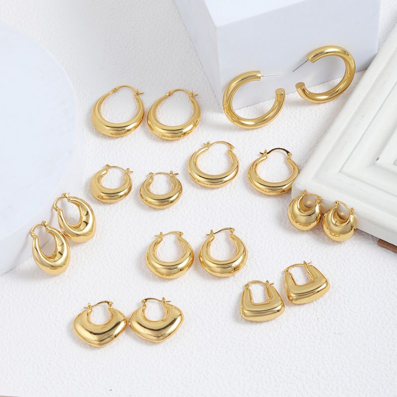 1 Pair Simple Style Round Solid Color Plating Copper Copper Alloy 18k Gold Plated Earrings