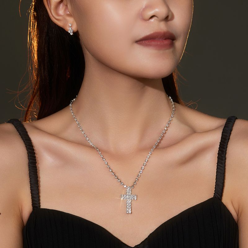 Boda Nupcial Brillante Geométrico Aleación Embutido Diamantes De Imitación Plateado Mujeres Aretes Collar