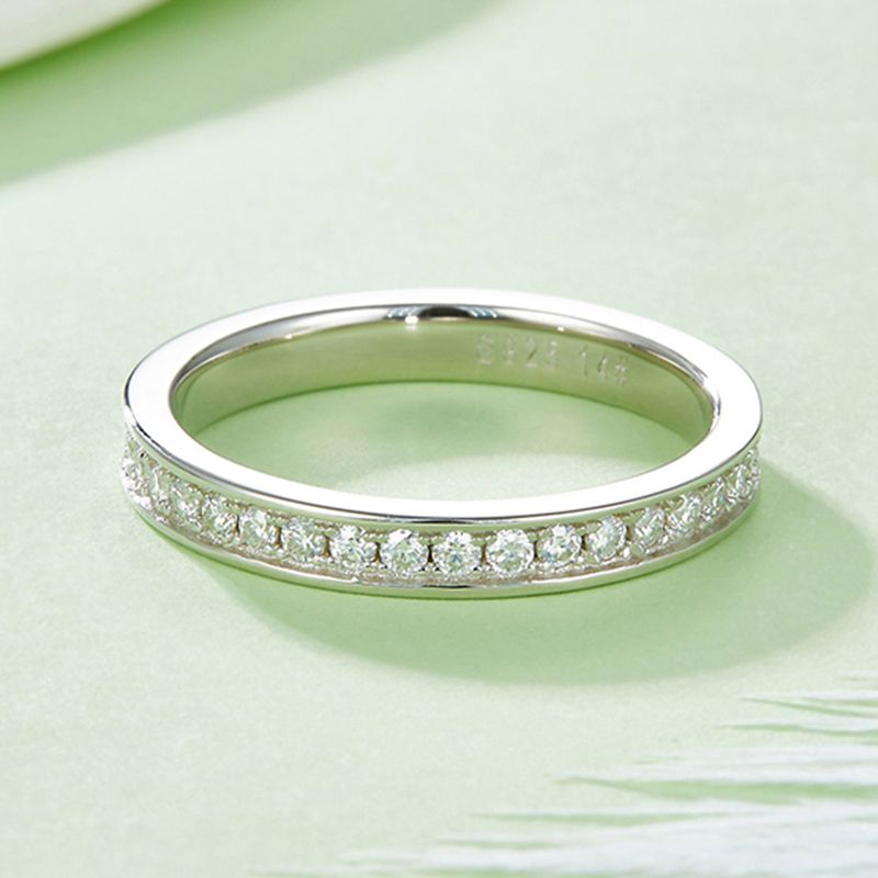 Classic Style Streetwear Round Sterling Silver White Gold Plated Moissanite Rings In Bulk