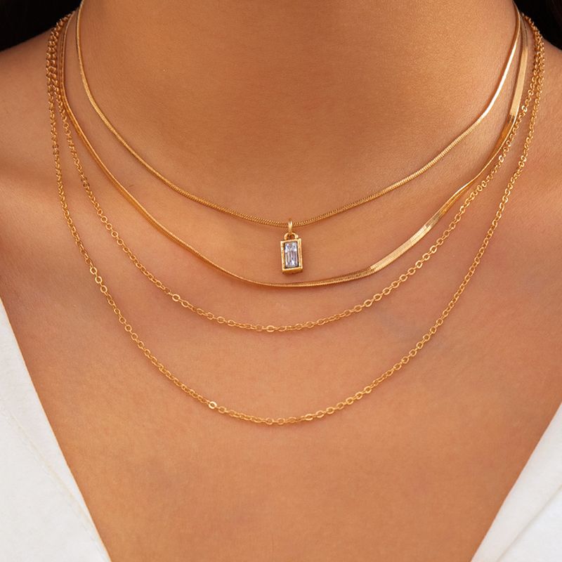 Einfacher Stil Klassischer Stil Irregulär Geometrisch Rechteck Zirkon Legierung Kupfer Großhandel Geschichtete Halskette