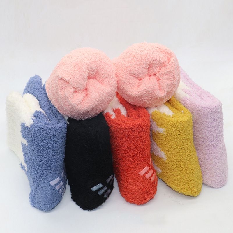 Women's Japanese Style Color Block Polyester Crew Socks A Pair