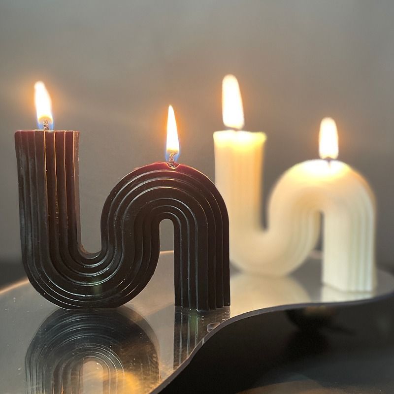 Einfacher Stil S-form Wachs Kerze