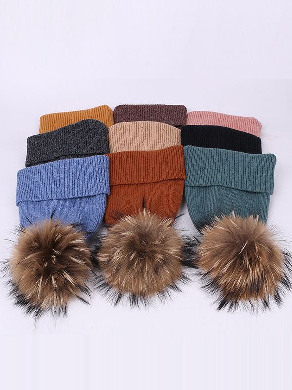 Women's Basic Simple Style Solid Color Pom Poms Eaveless Wool Cap